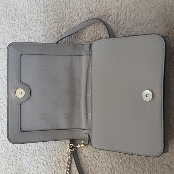 Tory Burch gray crossbody - Picture 8 of 8